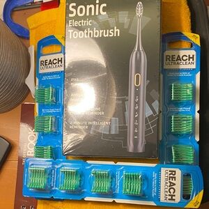 Sonic Electric Toothbrush - Black NWOT